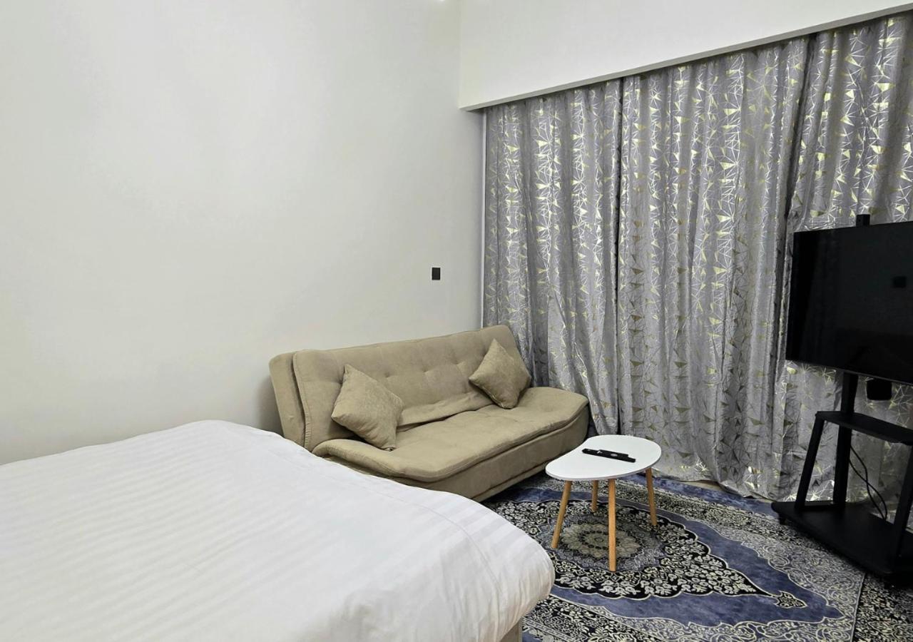 Stylish In Meydan Apartment